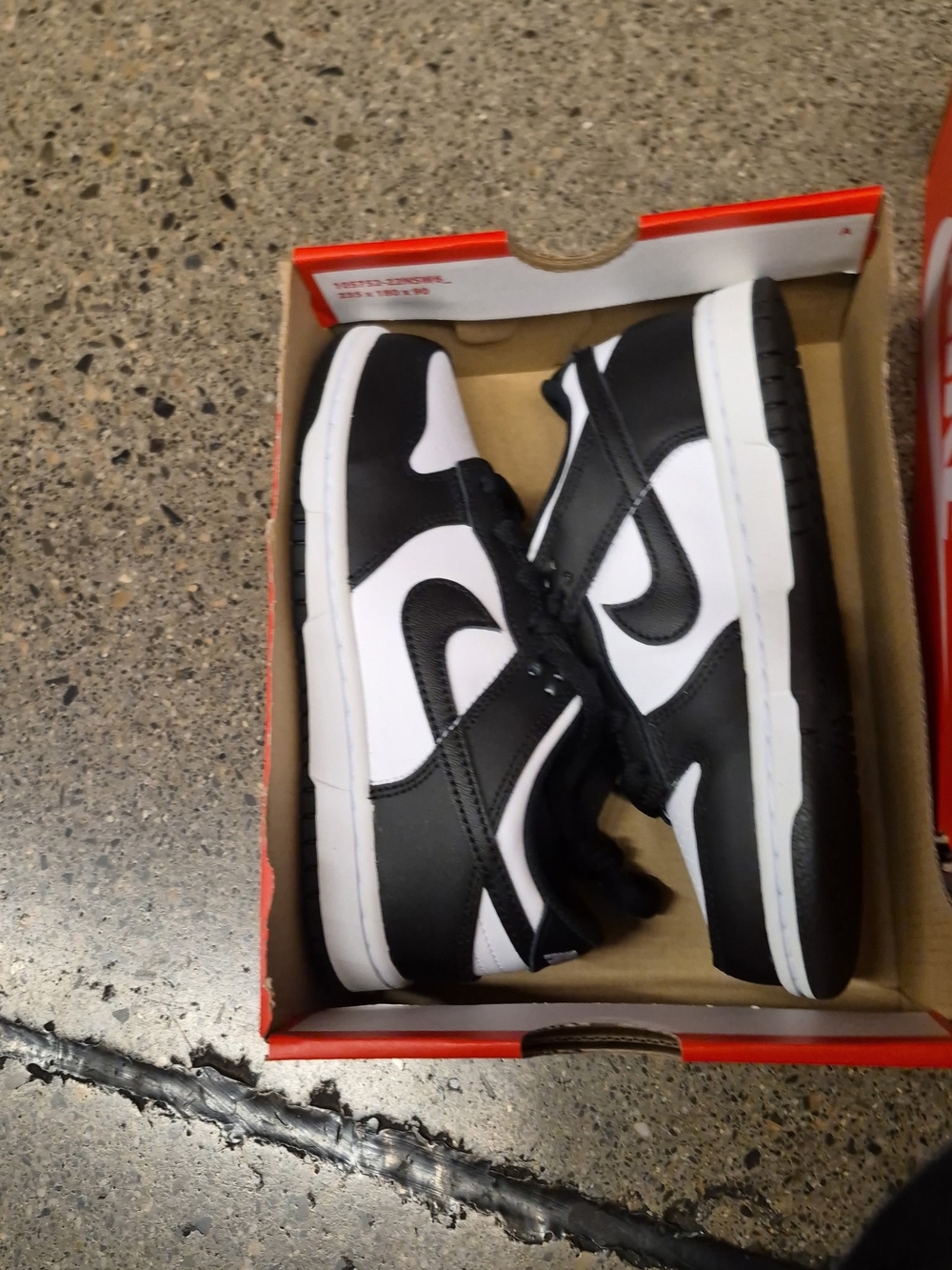 Nike Black and White Kids Low-Top Sneakers